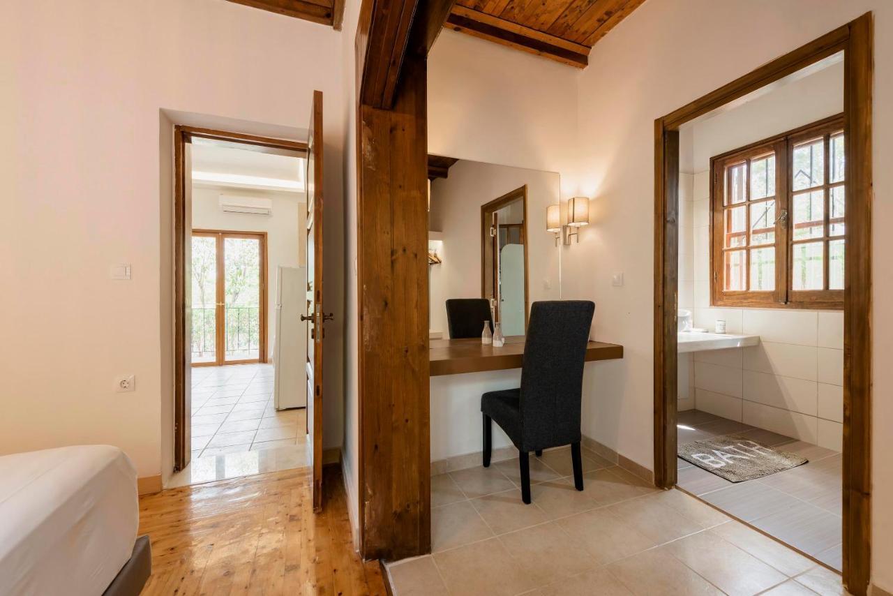 Ariadni Apartments ファリラキ エクステリア 写真