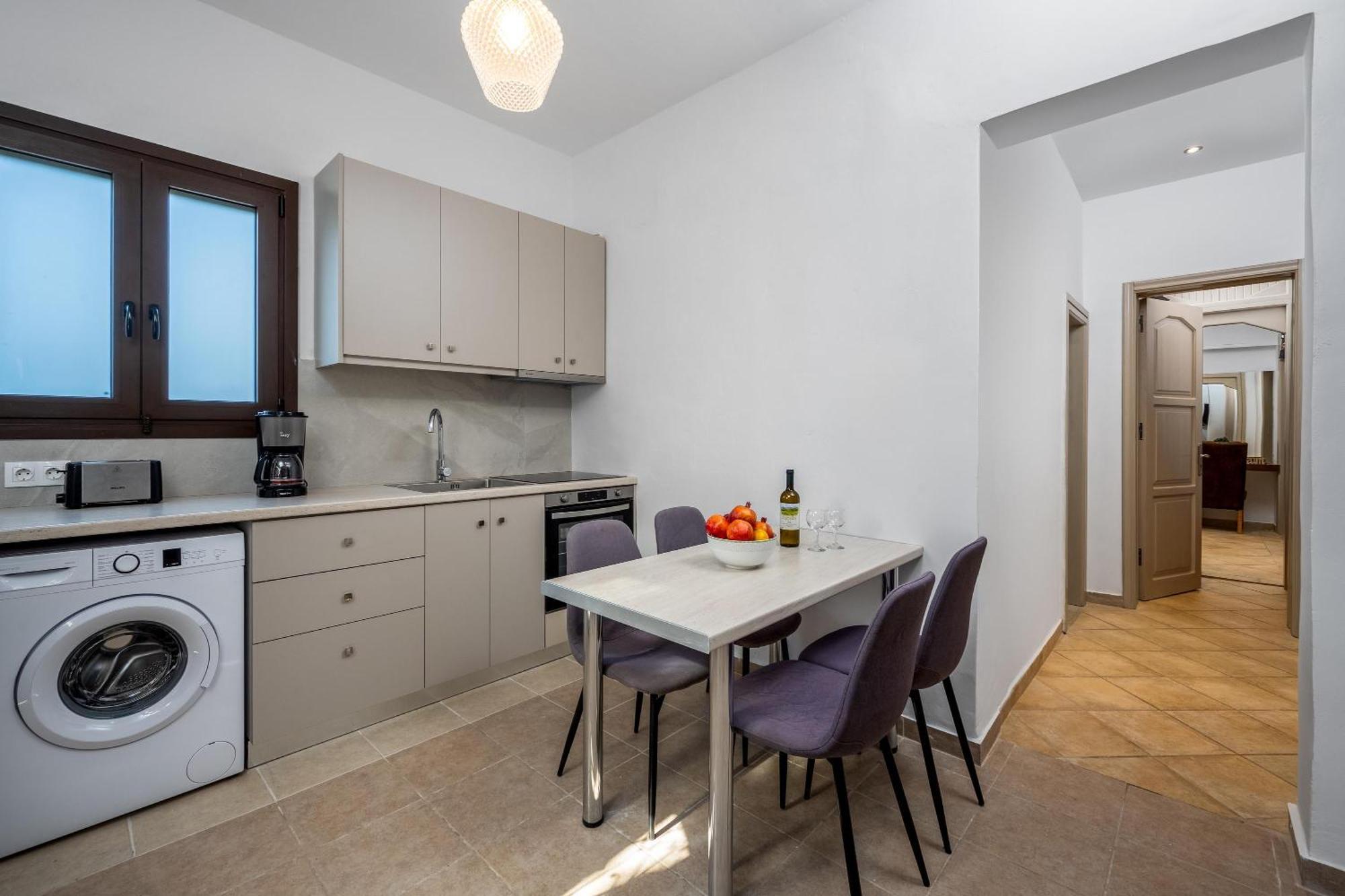 Ariadni Apartments ファリラキ エクステリア 写真